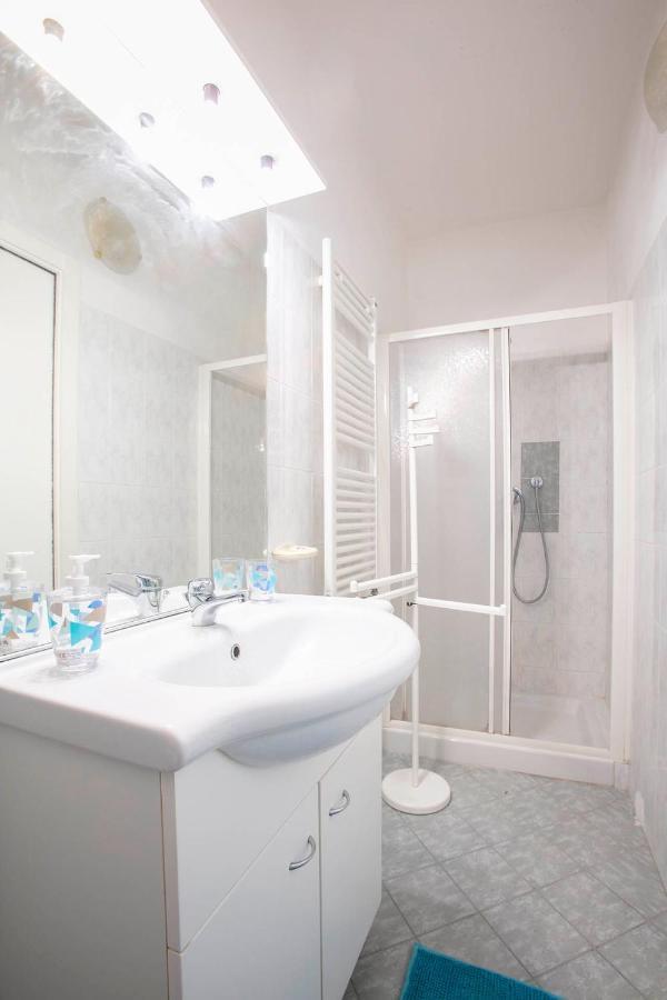 Pisa Central Apartment ภายนอก รูปภาพ